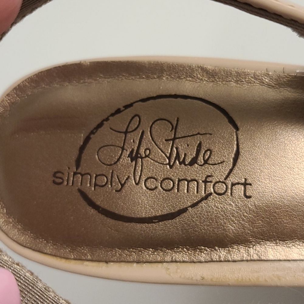 Life Stride NWOT Simply Comfort Heels - 9 Wide - Picture 5 of 11